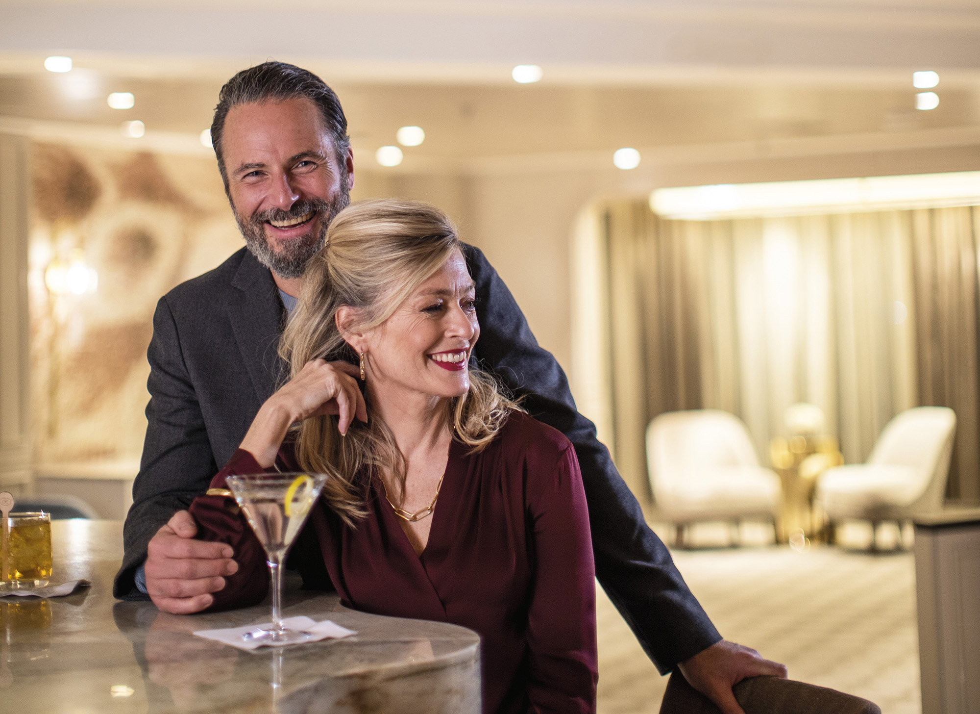 Seven Seas Splendor - Observation Lounge